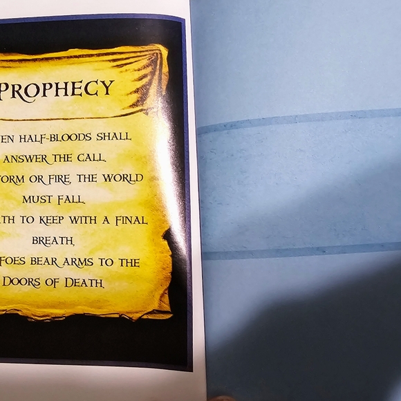 "PERCY JACKSON & THE OLYMPIANS GUIDE" - Picture 5 of 9